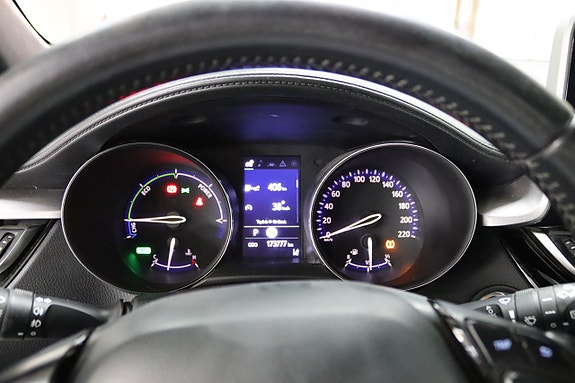 Toyota C-HR 15 of 19