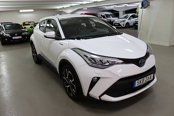 Toyota C-HR 5 of 19