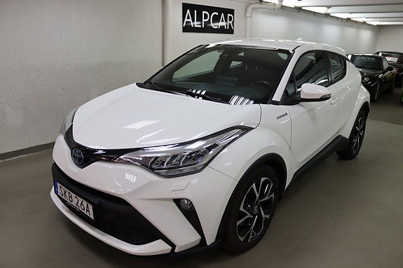 Toyota C-HR 3 of 19