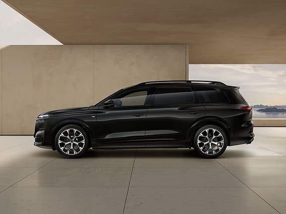 Audi Q9 2 of 11