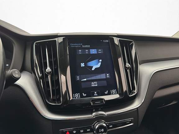 Volvo XC60 21 of 26