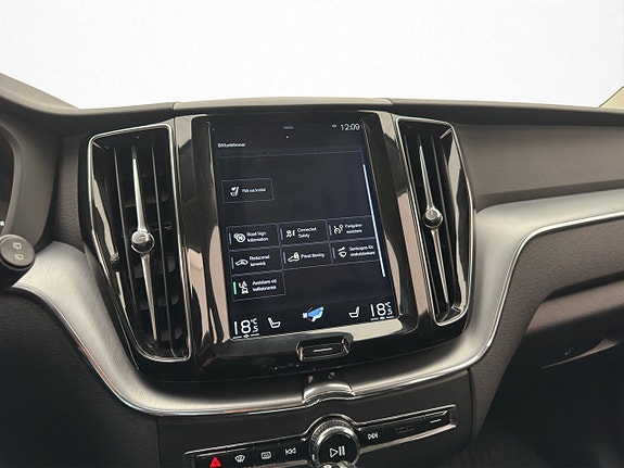 Volvo XC60 19 of 26