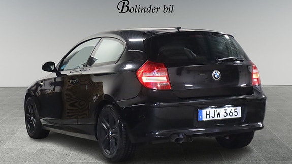BMW 118d 4 of 19