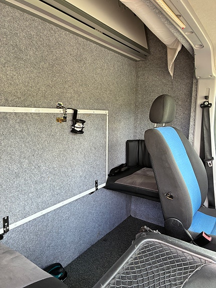 Peugeot Boxer 8 of 14