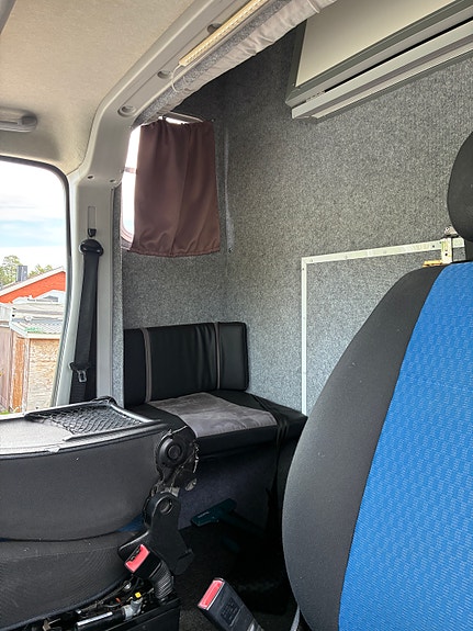 Peugeot Boxer 9 of 14