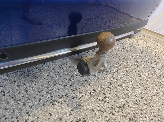 Mercedes-Benz C30 11 of 19