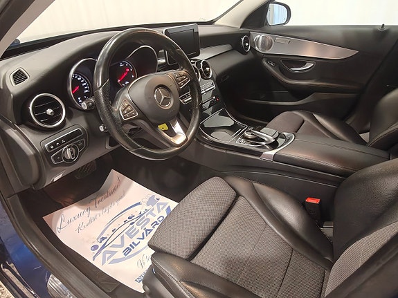 Mercedes-Benz C30 8 of 19