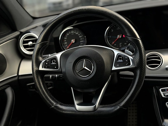 Mercedes-Benz E220 d 15 of 27