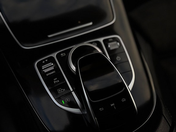 Mercedes-Benz E220 d 16 of 27