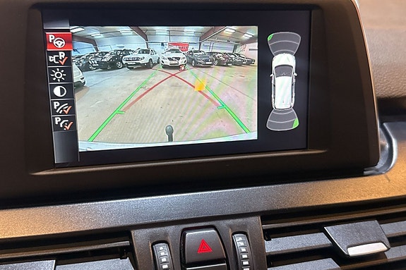 BMW 220d 11 of 15