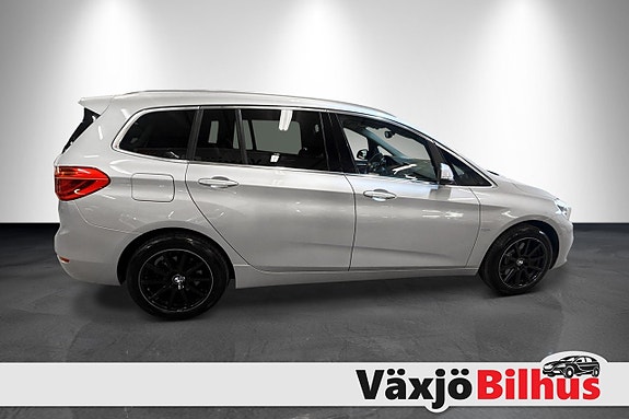 BMW 220d 6 of 15