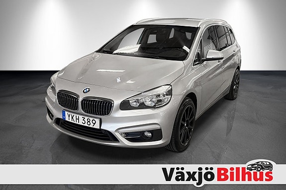 BMW 220d 2 of 15