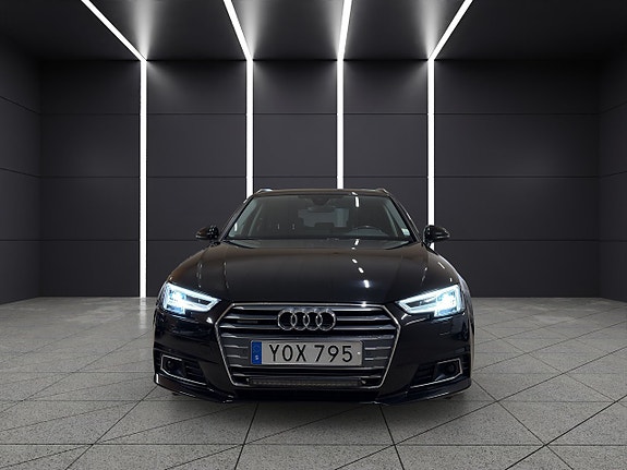 Audi A4 8 of 30