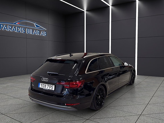 Audi A4 5 of 30