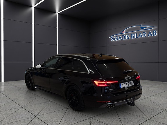 Audi A4 3 of 30
