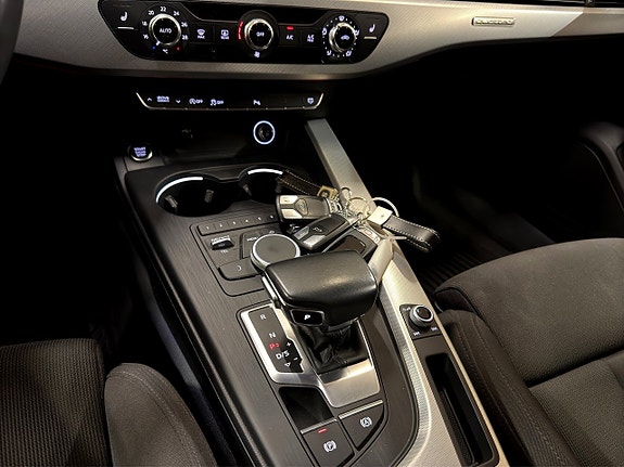 Audi A4 29 of 30