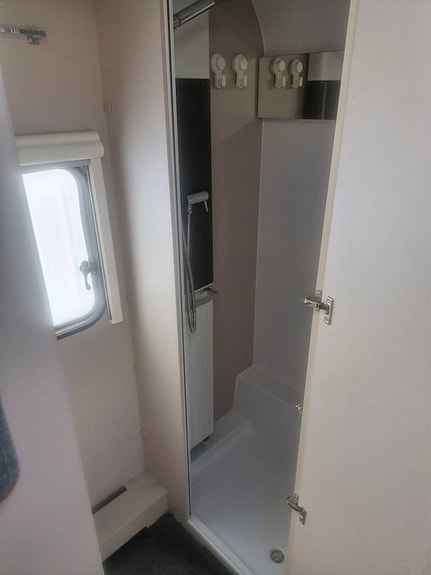 ADRIA ADORA 573 PT. Alde/3-Vån-säng/Tält.2021 10 of 12
