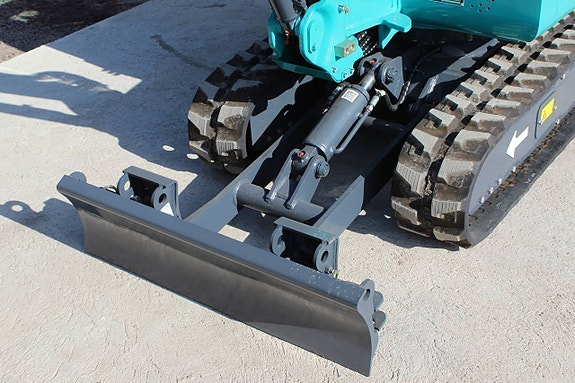 KAMPANJ! ALLT-I-ETT!  Sunward - 2ton - Yanmar motor 6 of 11