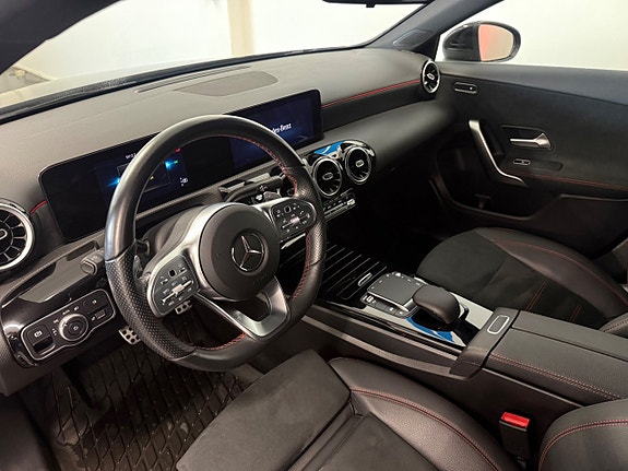 Mercedes-Benz A180 5 of 17