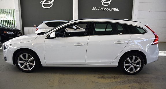 Volvo V60 5 of 13