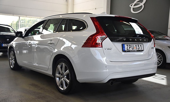 Volvo V60 4 of 13
