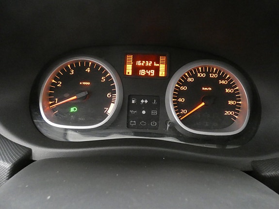 Dacia Duster 8 of 16