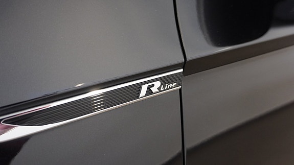 Volkswagen Passat 8 of 23