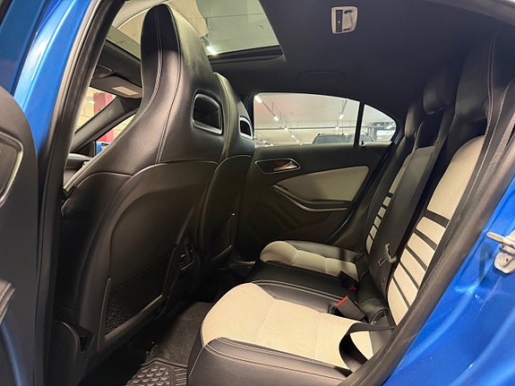 Mercedes-Benz A180 12 of 19