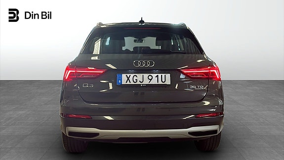 Audi Q3 5 of 12