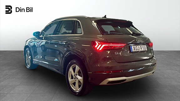 Audi Q3 3 of 12