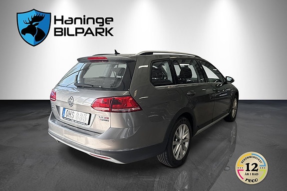 Volkswagen Golf Alltrack 8 of 29