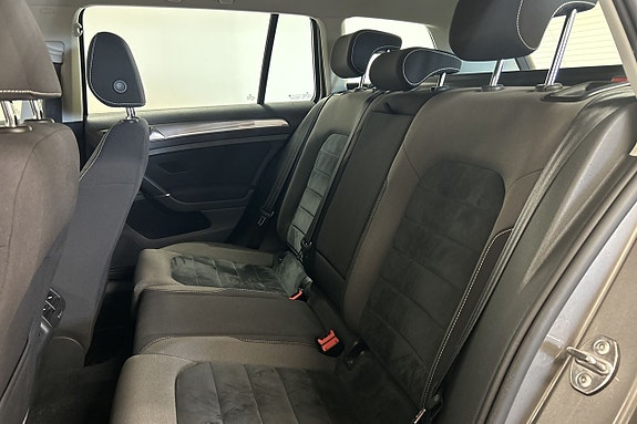 Volkswagen Golf Alltrack 15 of 29