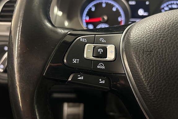 Volkswagen Golf Alltrack 23 of 29