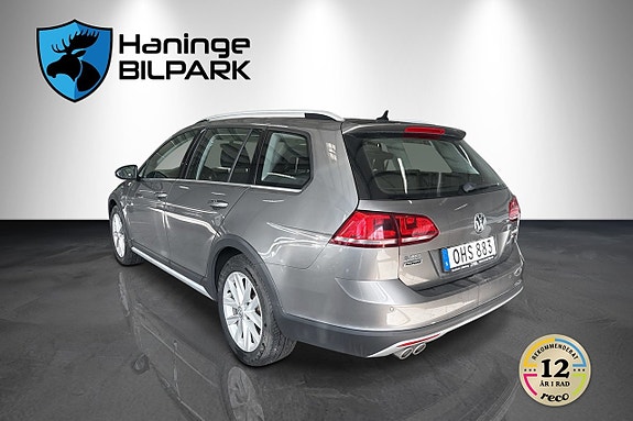 Volkswagen Golf Alltrack 10 of 29