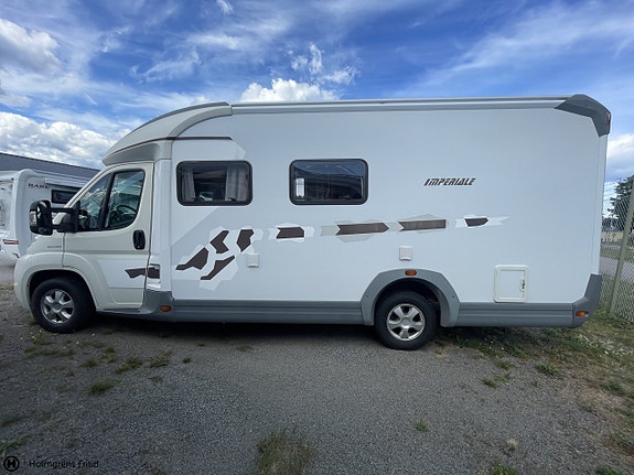 Weinsberg 650 Mf IMP. R55 | ALDE VÄRME | STORA MOTORN | B-KÖRKORT 5 of 20