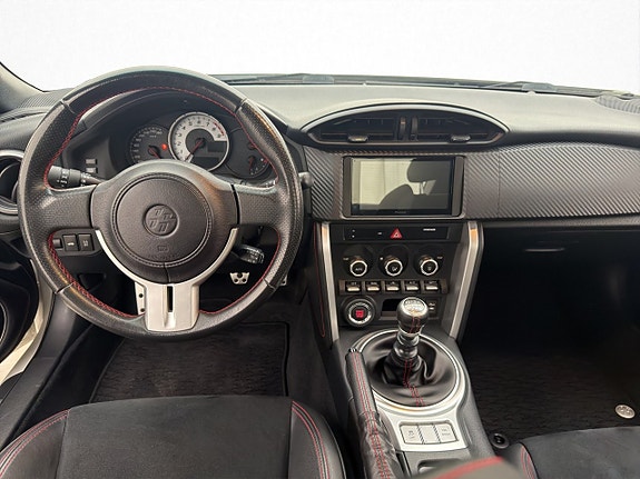 Toyota GT86 12 of 25