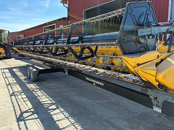 New Holland CR 10.90 7 of 11