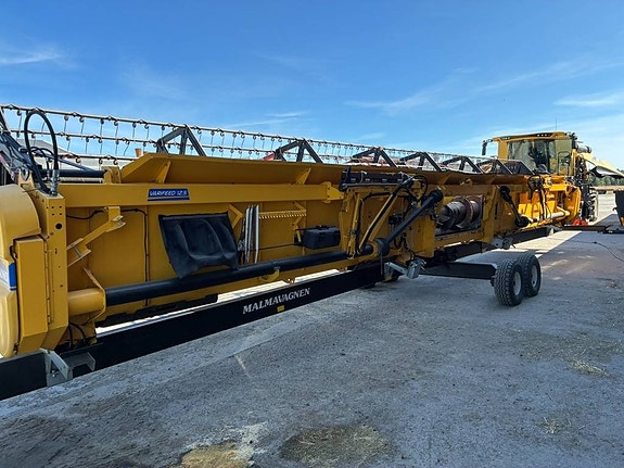 New Holland CR 10.90 6 of 11