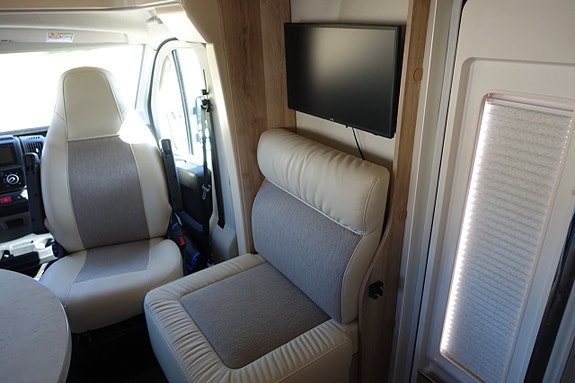 Eura Mobil Profila RS 720 QB Queensbed/Taksäng 27 of 30