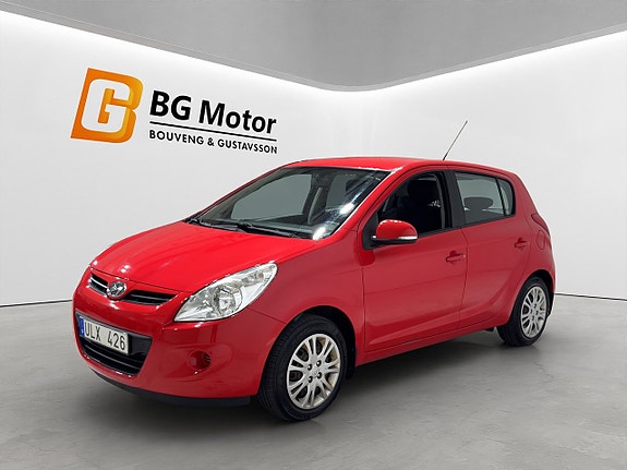Hyundai i20 8 of 18