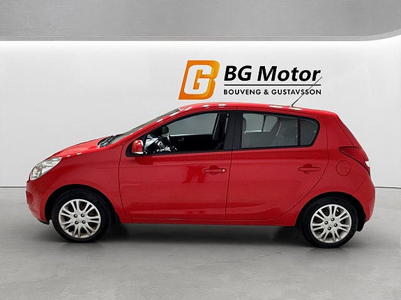 Hyundai i20 7 of 18