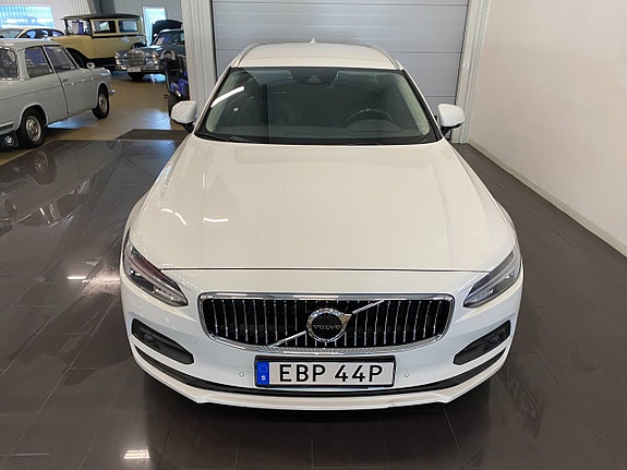Volvo V90 3 of 22