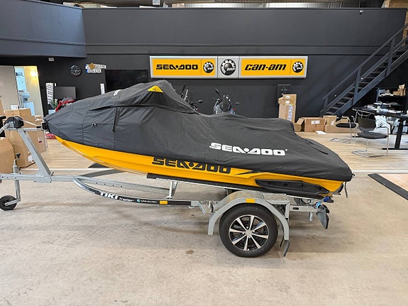 SEA-DOO RXT-X RS 300 2021 INK TRAILER 7 of 7