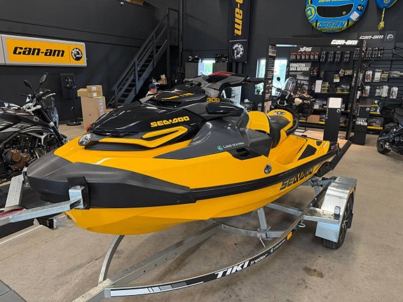 SEA-DOO RXT-X RS 300 2021 INK TRAILER 3 of 7