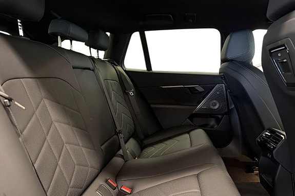 BMW 530e 7 of 18