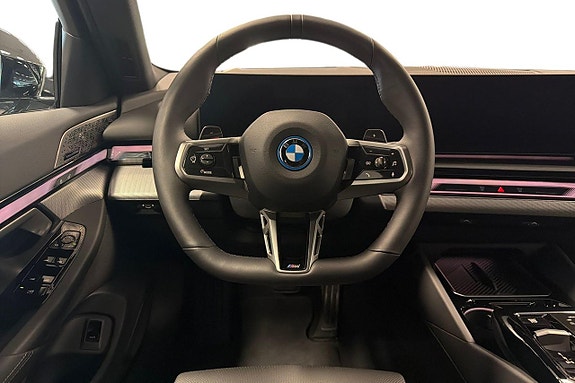 BMW 530e 9 of 18