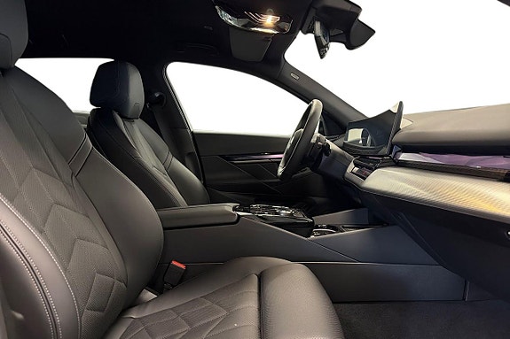 BMW 530e 6 of 18