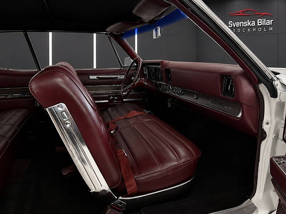 Buick Electra 225 9 of 12