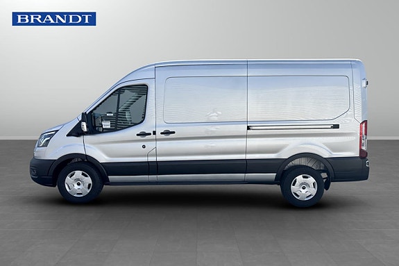 Ford Transit 3 of 7