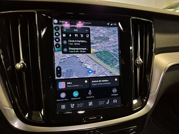Volvo V60 12 of 13